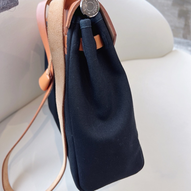 HERMES 棕拼黑帆布HERBAG31-6