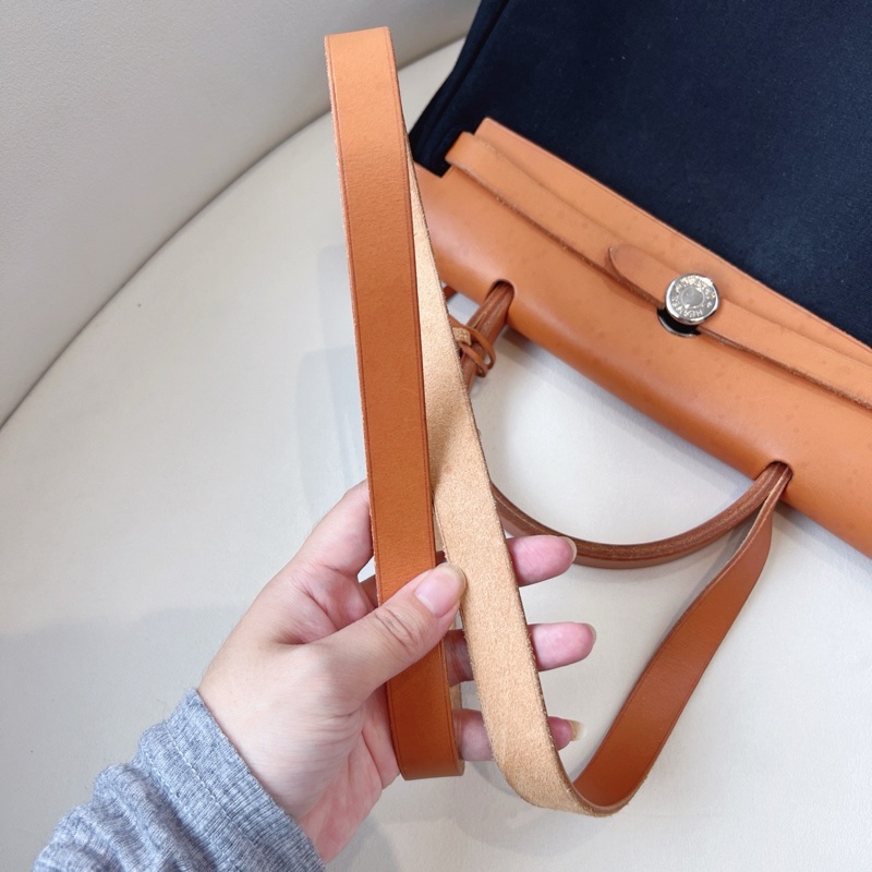 HERMES 棕拼黑帆布HERBAG31-26