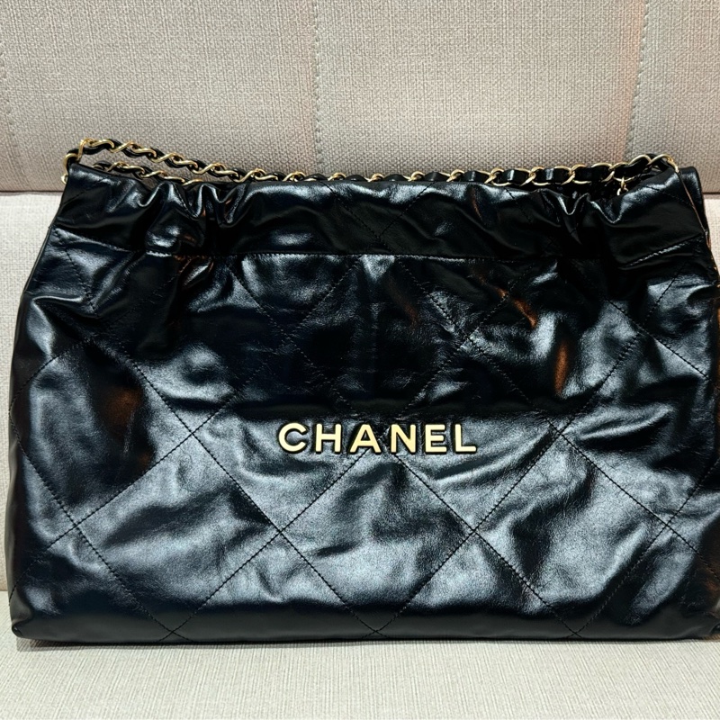 CHANEL 22BAG 稀有橫版 黑/金扣 24C-0