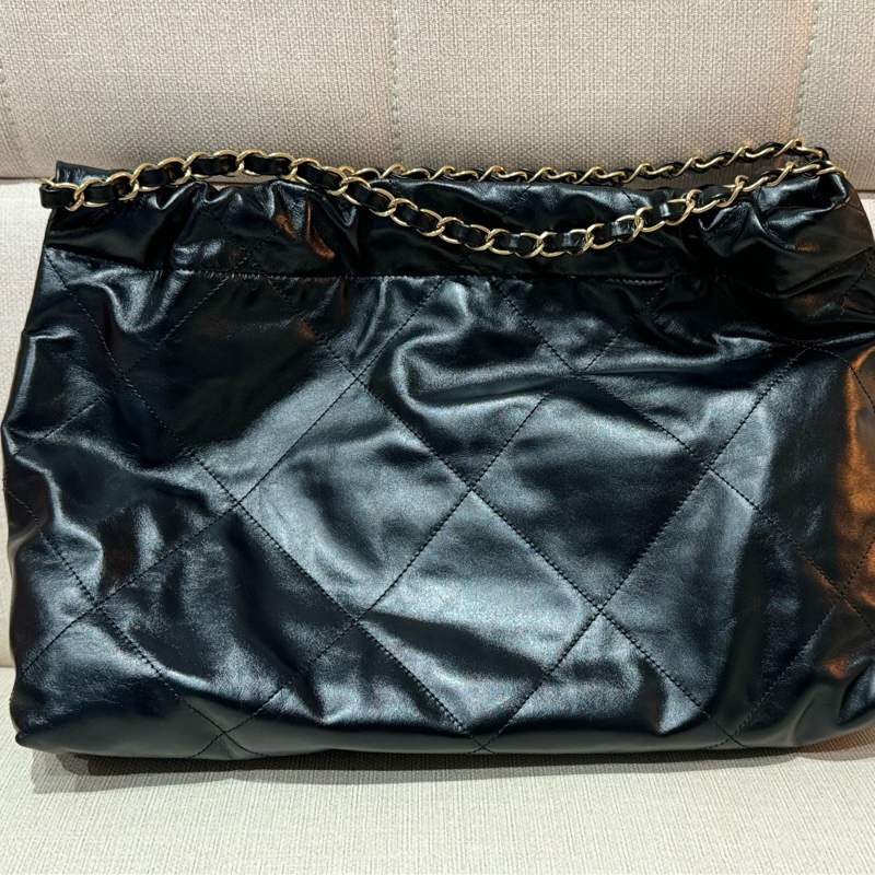 CHANEL 22BAG 稀有橫版 黑/金扣 24C-1
