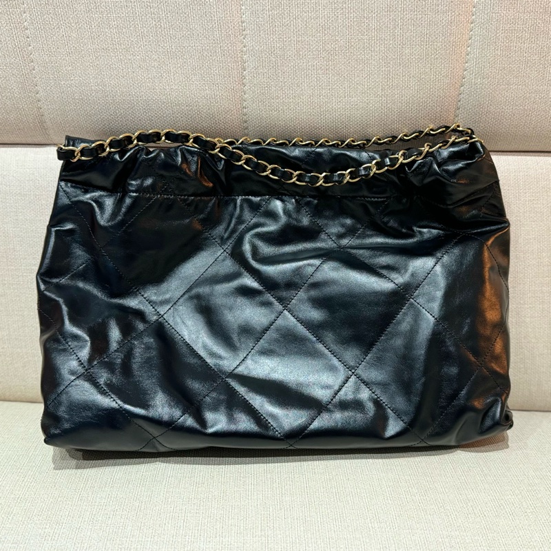 CHANEL 22BAG 稀有橫版 黑/金扣 24C-7