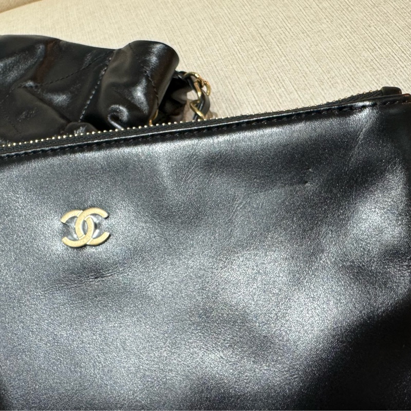 CHANEL 22BAG 稀有橫版 黑/金扣 24C-23
