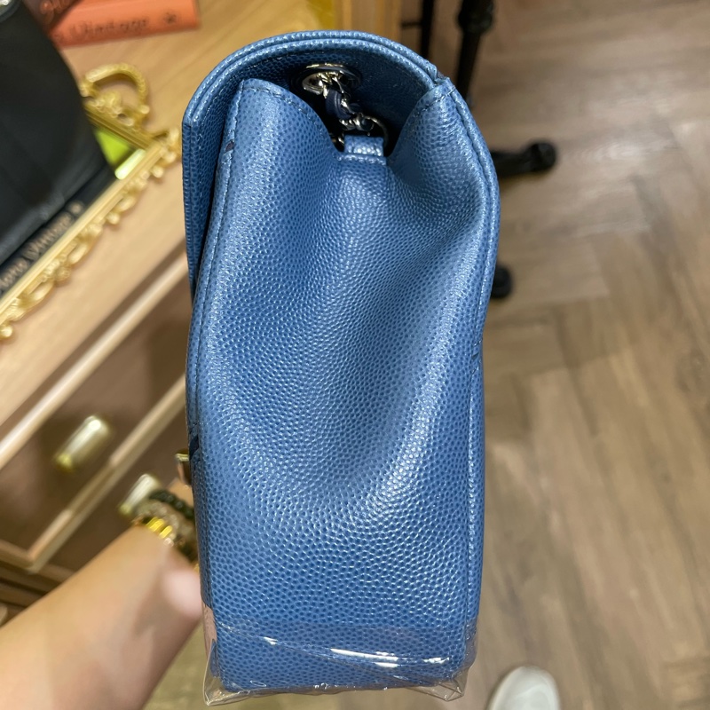 [已售出❌］🉑預定 CHANEL 雙C logo荔枝牛皮 23cm 銀扣 23開-7