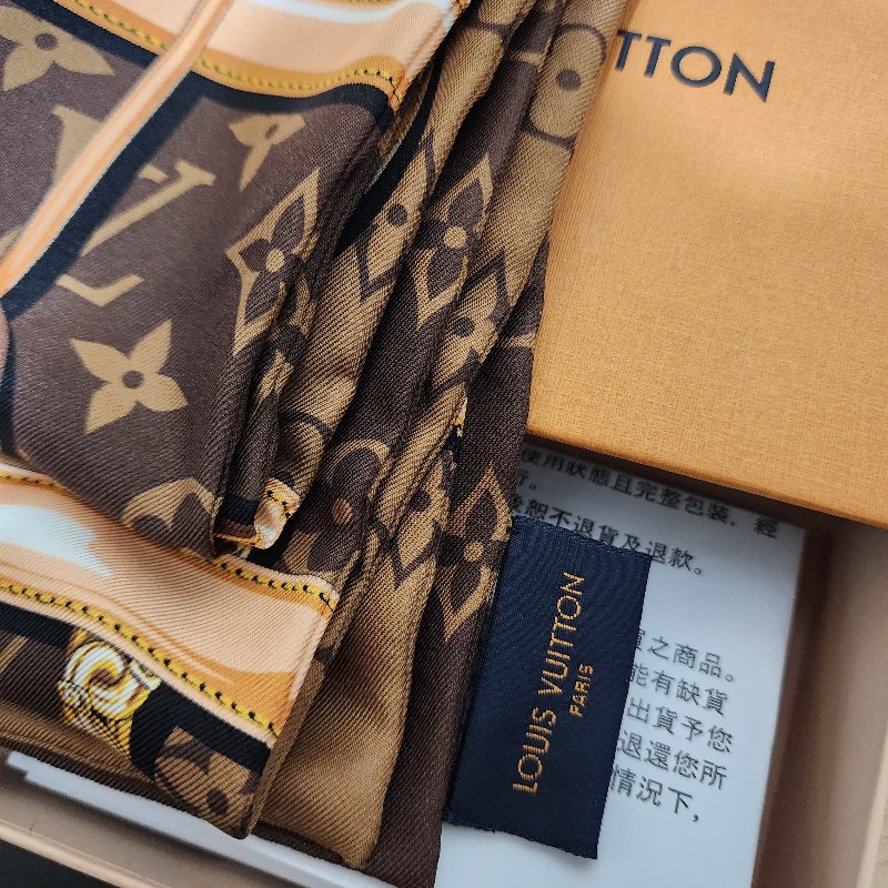 lv 經典長絲巾-3