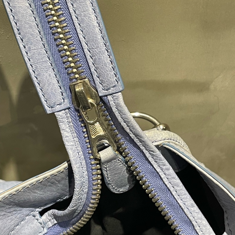 ▪️富貴選物FUGUEI▪️balenciaga 機車包 霧霾藍 city 包-31