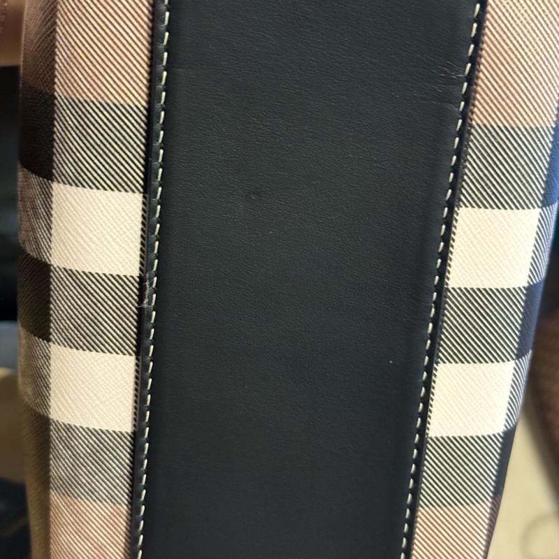 全新2024新品 Burberry 迷你格紋波士頓包保齡球包 深樺木棕-9