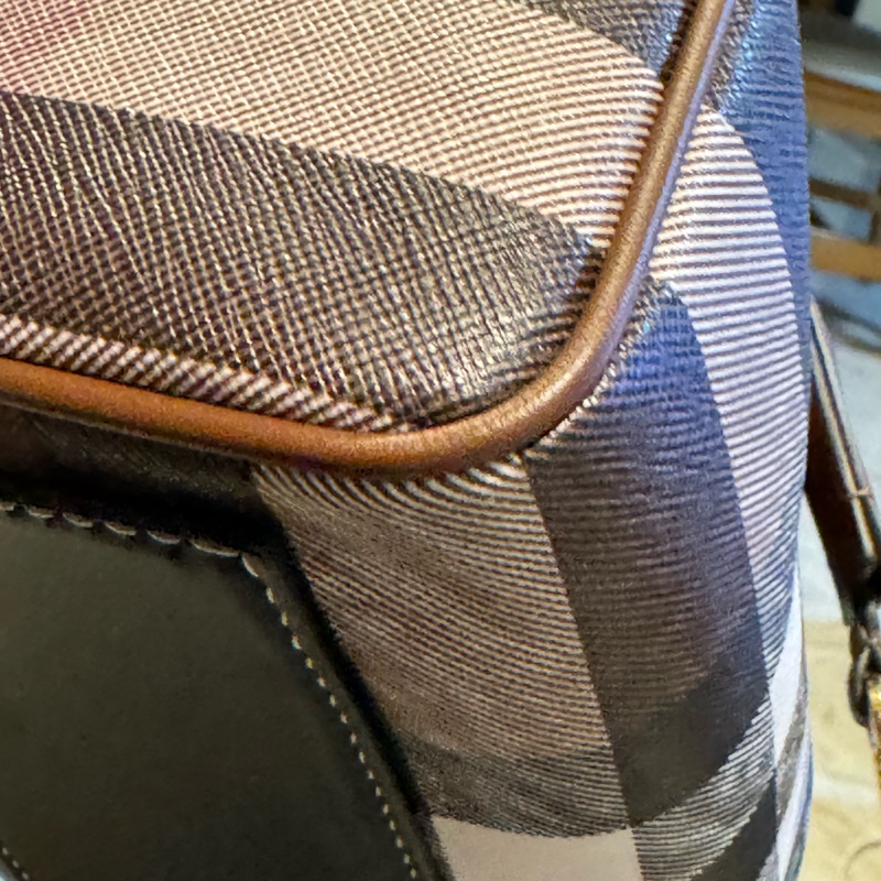 全新2024新品 Burberry 迷你格紋波士頓包保齡球包 深樺木棕-10