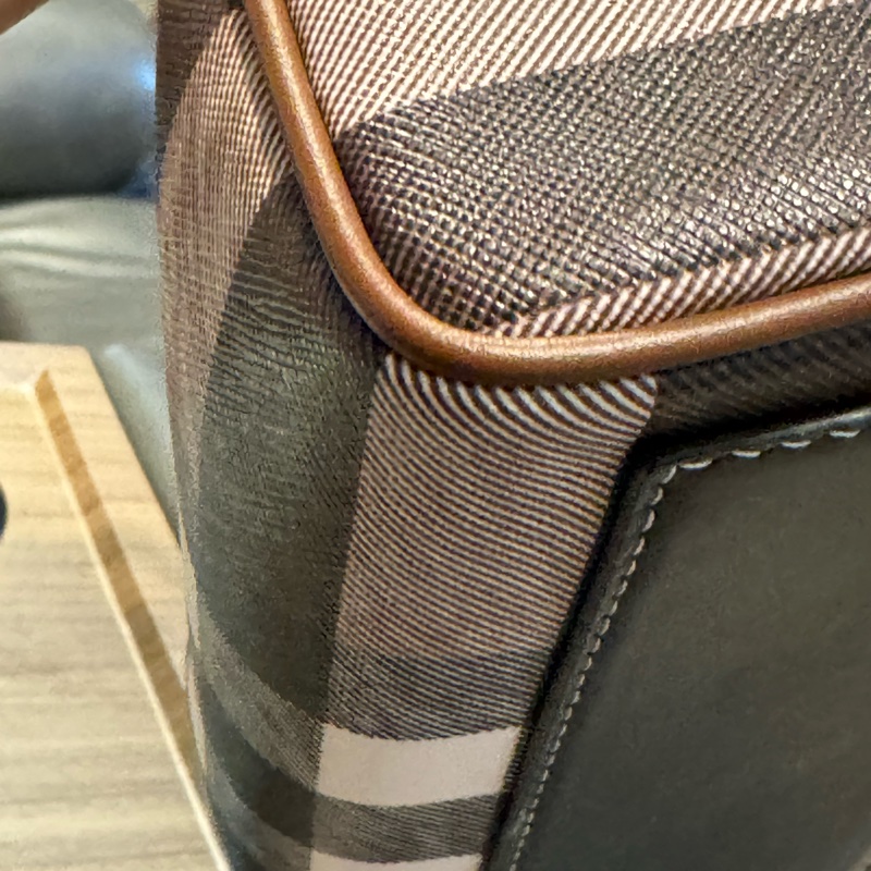 全新2024新品 Burberry 迷你格紋波士頓包保齡球包 深樺木棕-11