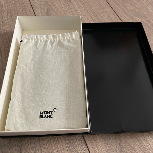 萬寶龍MONTBLANC 匠心系列 防刮男長夾 113219 黑色-13