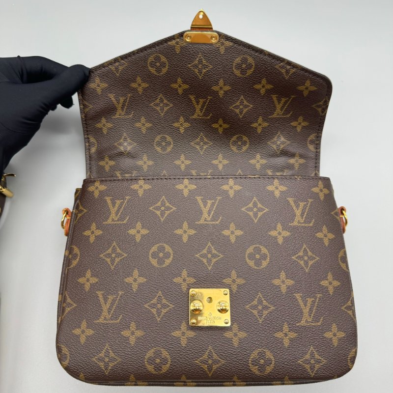 Lv 老花郵差包 芯片款-13