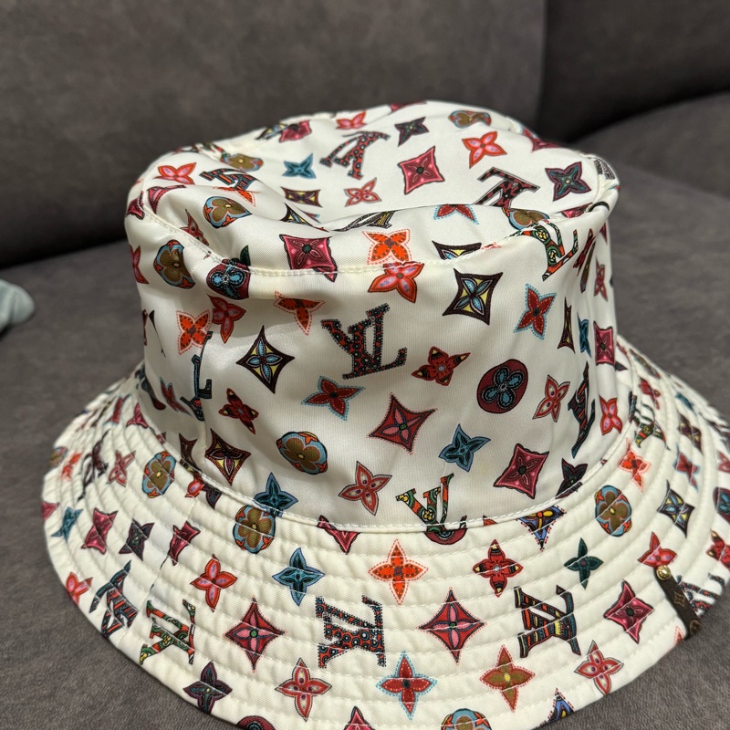小清新✨LV雙面漁夫帽‼️-0