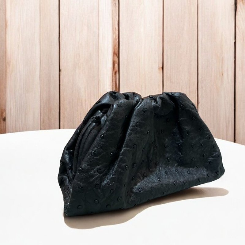 BV黑鴕鳥雲朵包--2