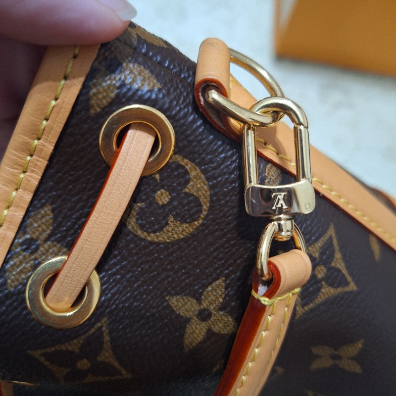 LV nano noe 老花小水桶包-14