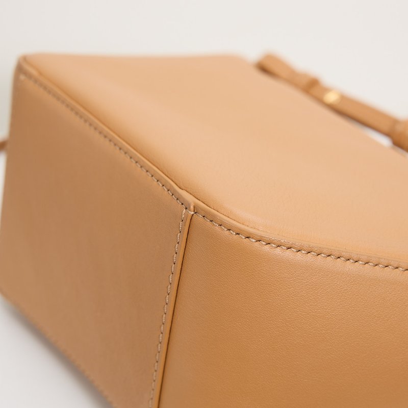 Loewe hammock hobo暖沙色-22