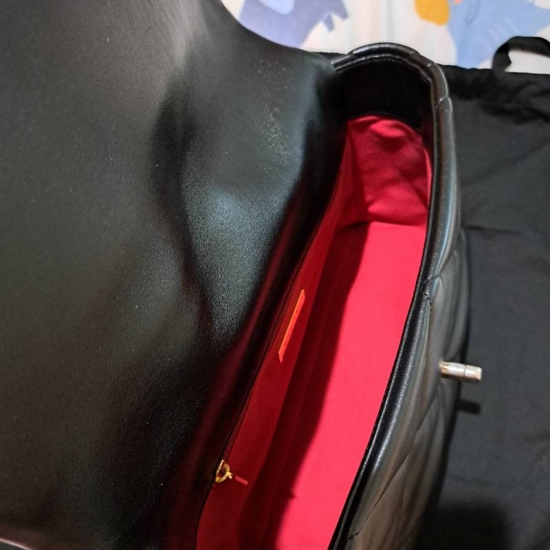 Chanel 19 黑色銀釦中號口蓋包-13