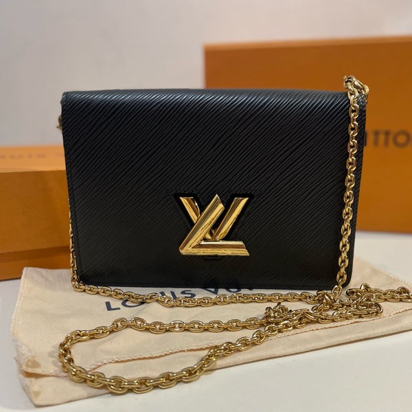 Louis Vuitton Twist Woc 金釦鏈帶兩用包-3