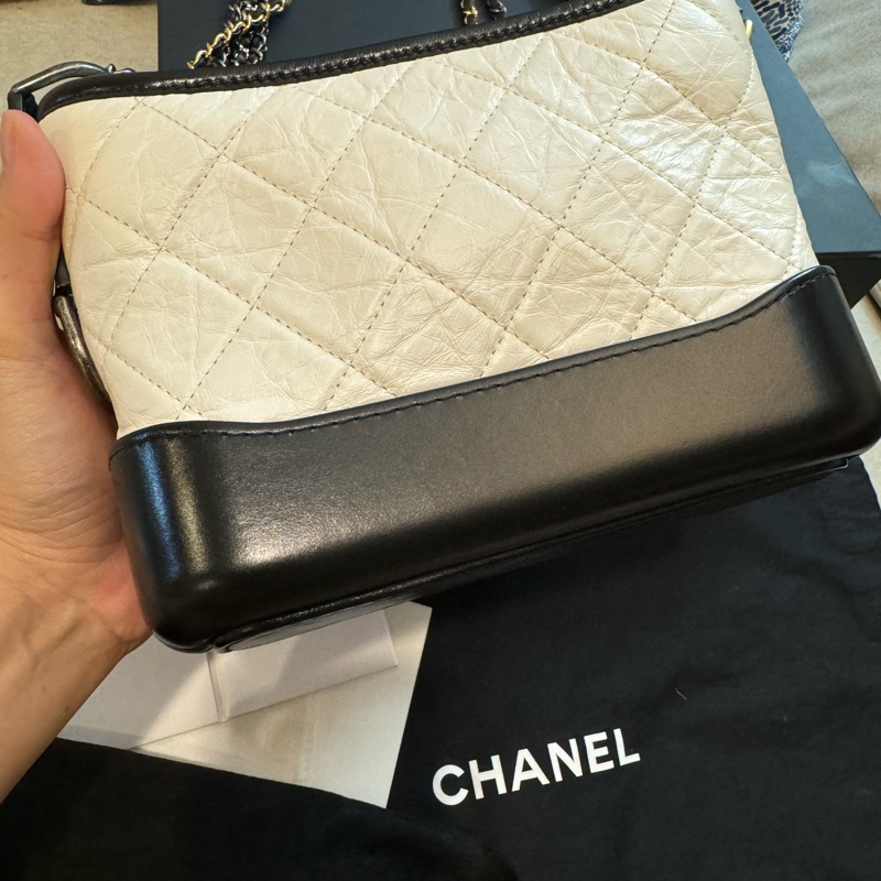 Chanel 香奈兒 小號流浪包 最美的黑白配色 全套含證-1