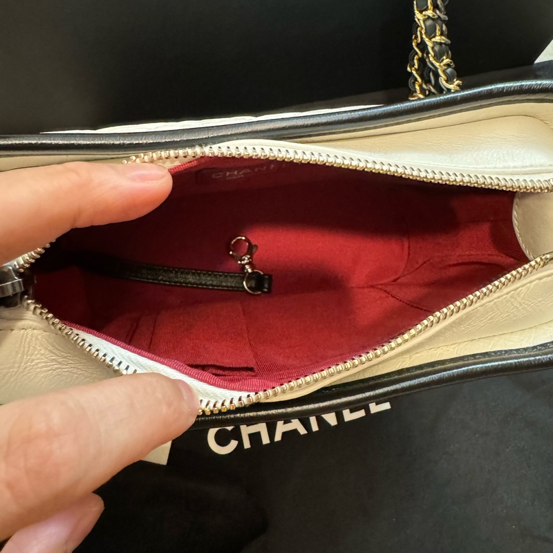 Chanel 香奈兒 小號流浪包 最美的黑白配色 全套含證-4