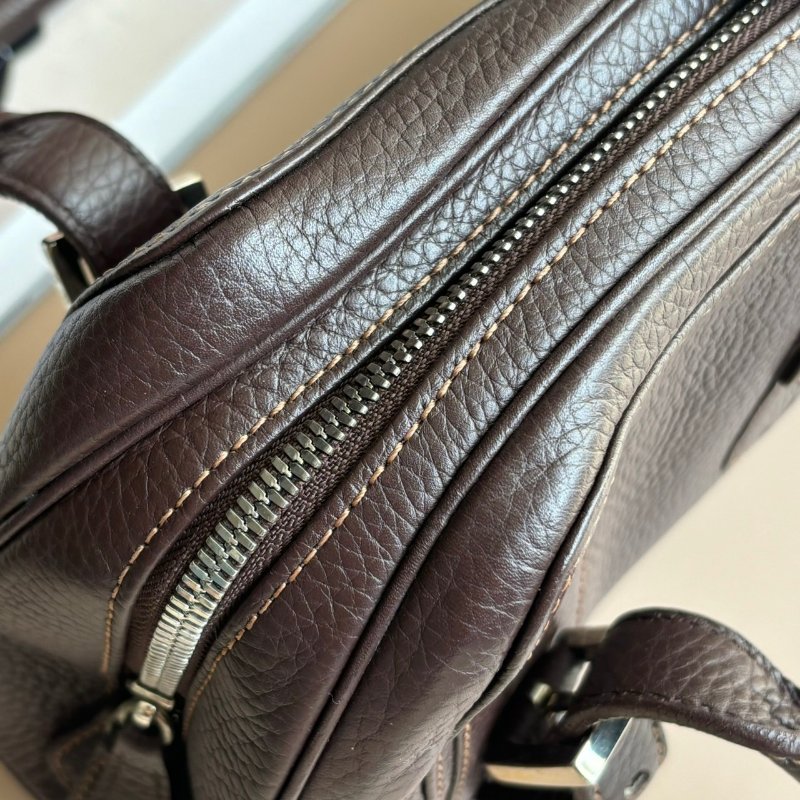 ::LOEWE:: 咖色皮革VINTAGE 80S Y2K 手提包 腋下包 加吊飾超可愛-14