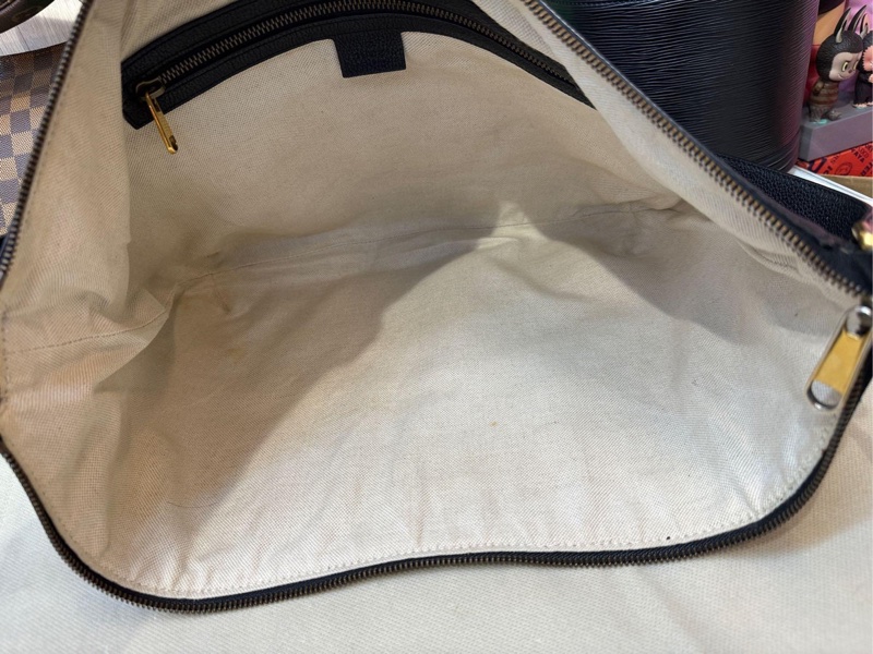 🤎這價格真的快買 GUCCI 黑色 全皮 復古 LOGO 綠紅綠 斜背包 側背包 彎月包 正常使用88新...非常好用的包款 割愛26800全牛皮超耐用 🤎🤎🤎 🦋附防塵套-5