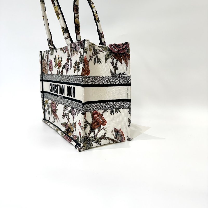 Dior 白底彩色花卉刺繡中號BookTote托特包-1