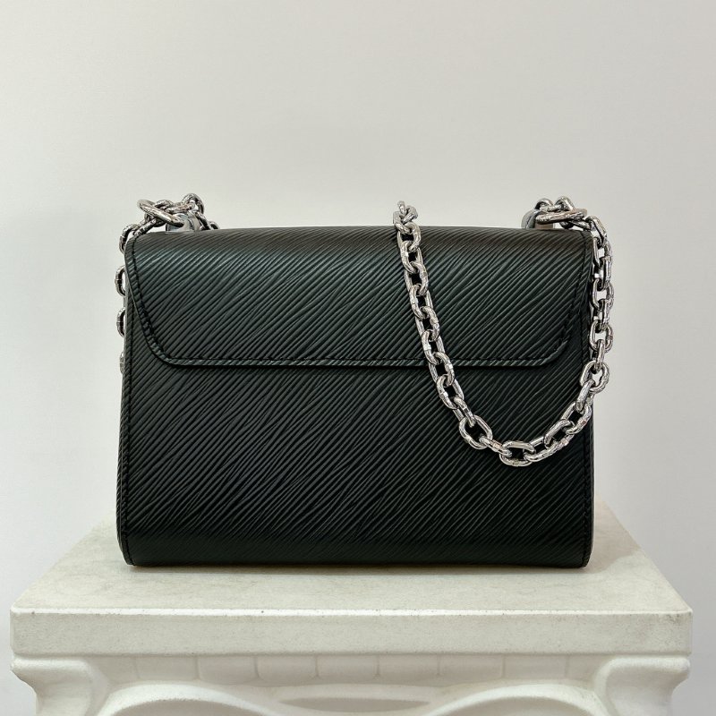 LV M21118 Twist Epi牛皮字母轉鎖鍊帶肩背包/斜背包-7