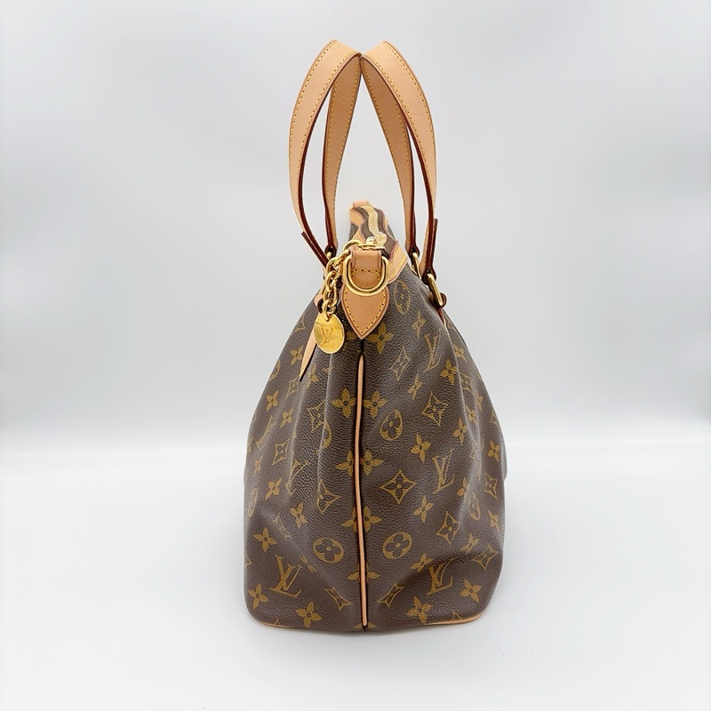 LV  Monogram PALERMO PM水餃包-2