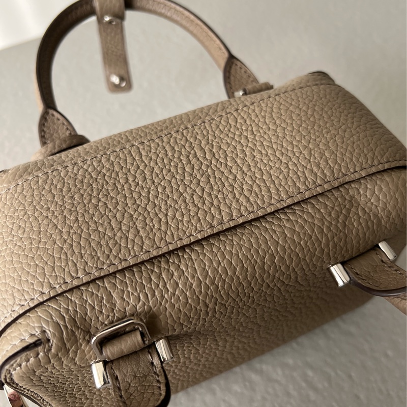 Delvaux Cool Box Nano 稀有大象灰-12