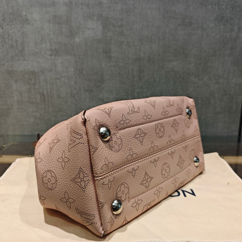 LV hina粉小號月光女神菜籃子-3