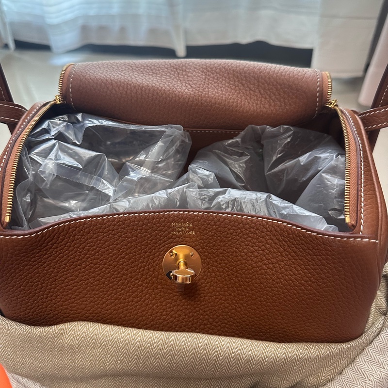 💖Hermes Lindy26 金棕金釦💖 全新全配-4