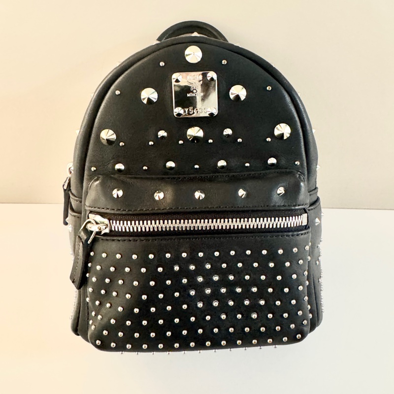 MCM Special Bebe Boo 後背包 全卯釘 迷你 黑色 銀扣 6SVE71-1