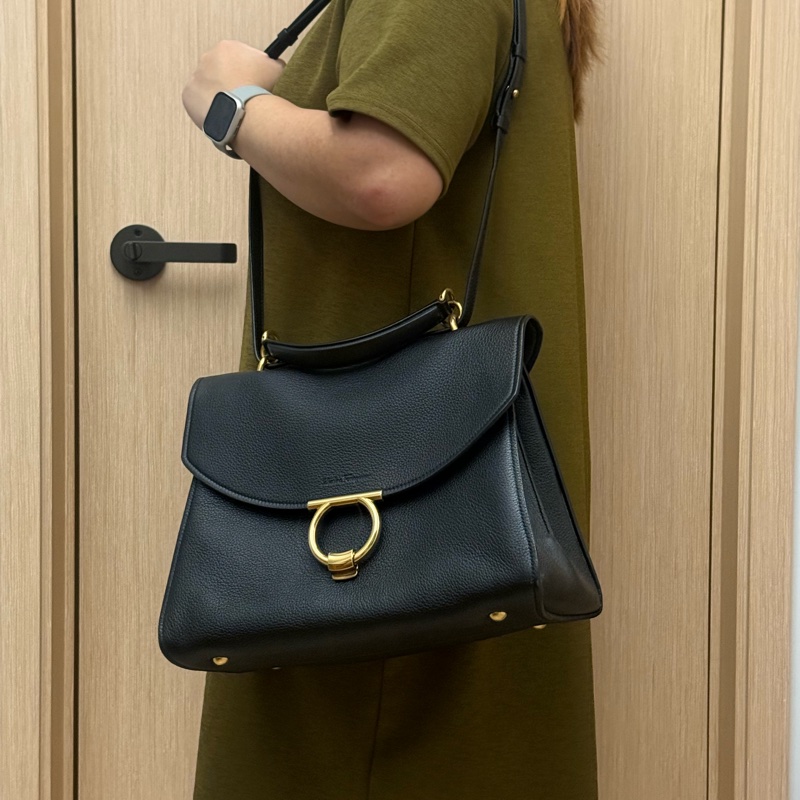 Ferragamo Margot 通勤 手袋 OL 女包 黑金 牛皮 手提 肩背-6