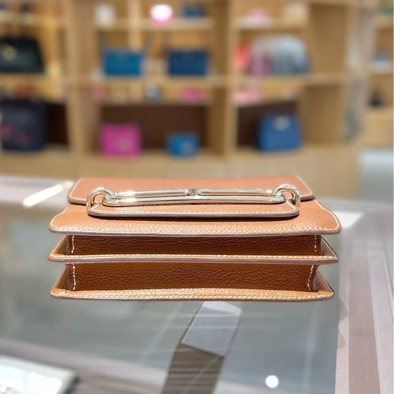 Hermes愛馬仕roulis 19金棕色馬鞍皮銀扣Z刻 單肩斜挎包-3