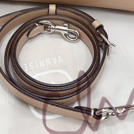 Coach 浮雕大C字LOGO紙袋包 奶茶色 手提 側背包-10