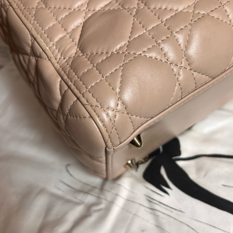 DIOR Lady Dior 五格黛妃包 裸粉色-7