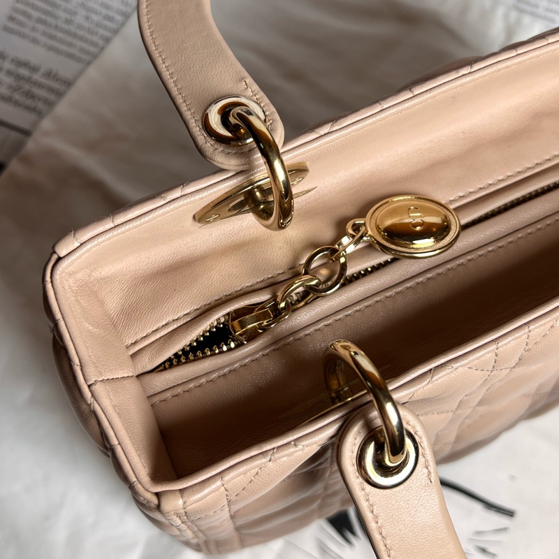 DIOR Lady Dior 五格黛妃包 裸粉色-19