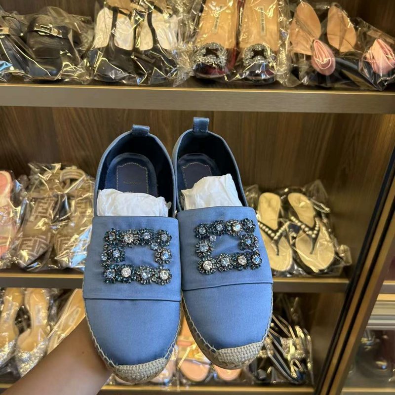 Rv鑽扣漁夫鞋 尺寸38.5碼 全新僅放置痕跡-0