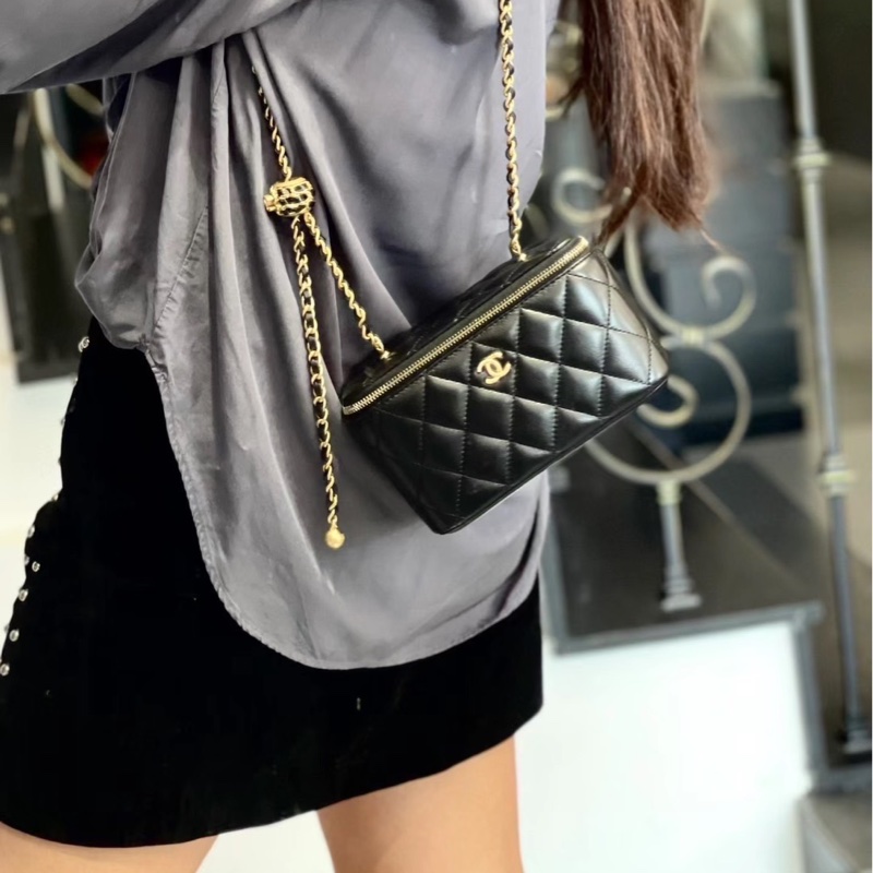 香奈兒 Chanel 22S核桃金球長盒子 化妝包 ⭕️⭕️近新⭕️⭕️-32