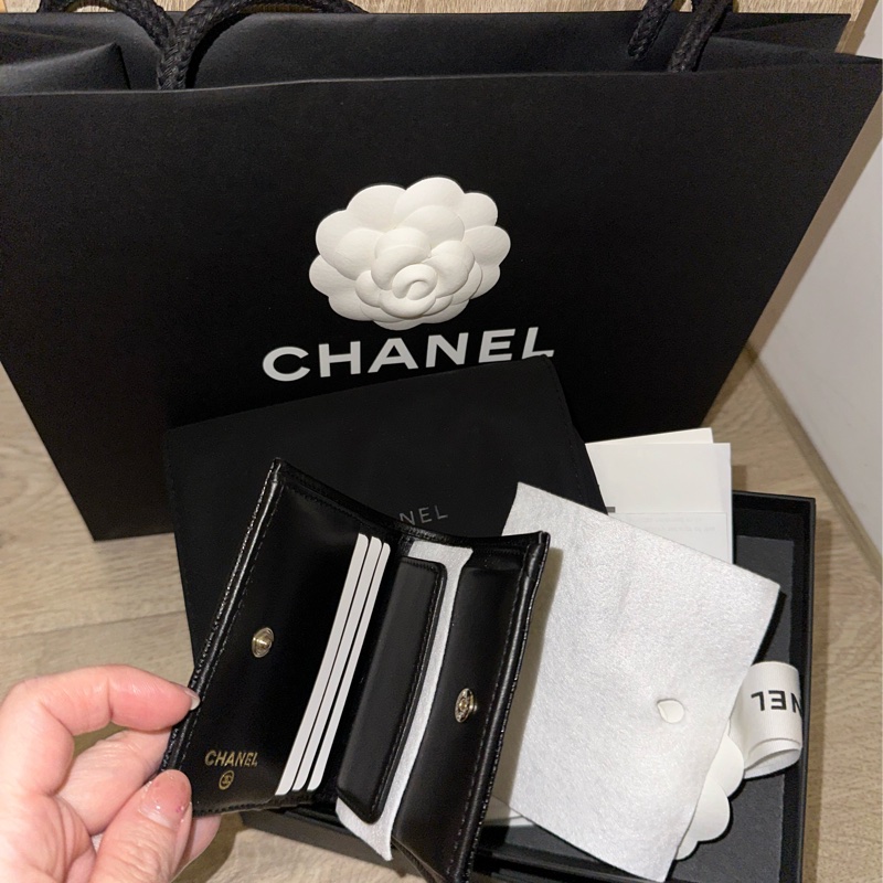 全新Chanel對折短夾-2