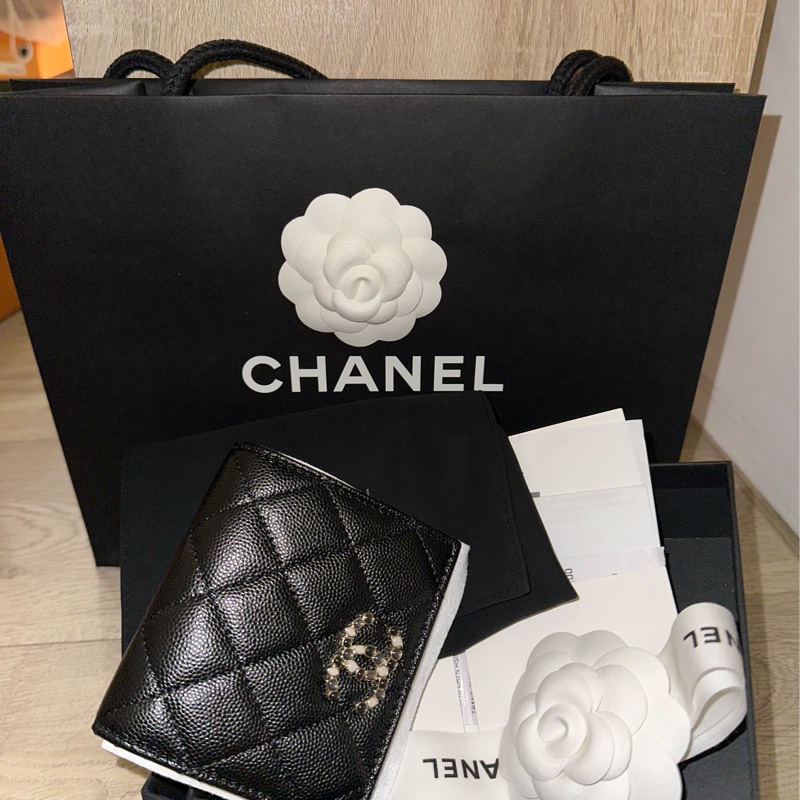 全新Chanel對折短夾-3