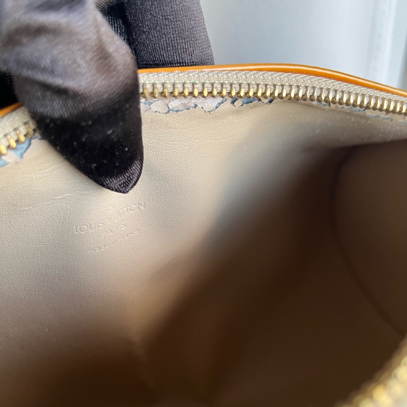 （福利品）LV 黑老花 圓筒包 手提包-15