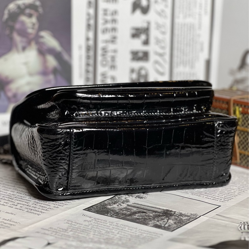 ysl baby niki 亮黑鱷魚紋 《台灣購證》-5