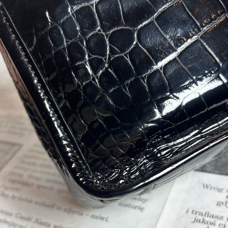 ysl baby niki 亮黑鱷魚紋 《台灣購證》-12