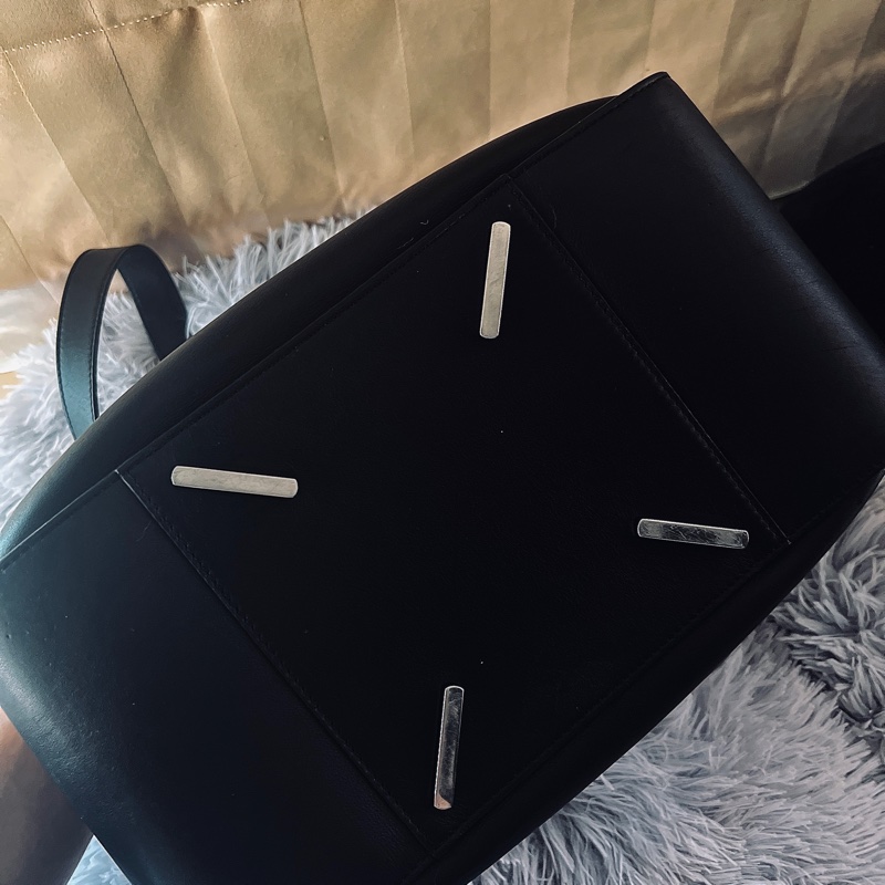 LOEWE-HAMMOCK[附贈]小牛皮吊繩+大象大骰子-黑抽繩(已絕版)吊床包 Medium 中號 85新-4