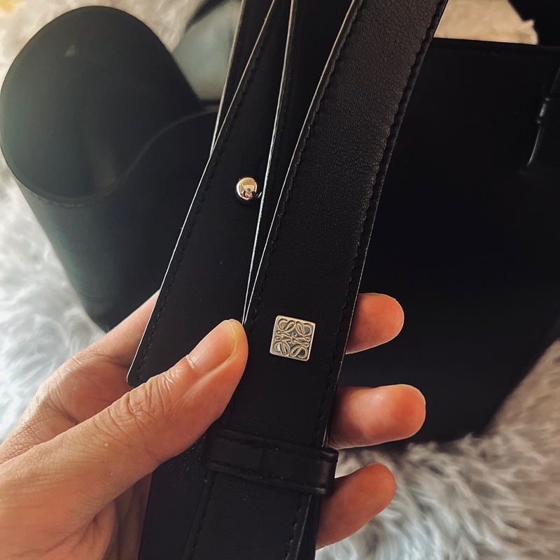 LOEWE-HAMMOCK[附贈]小牛皮吊繩+大象大骰子-黑抽繩(已絕版)吊床包 Medium 中號 85新-12