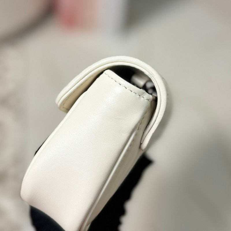 🏷Gucci．Marmont Super mini-21