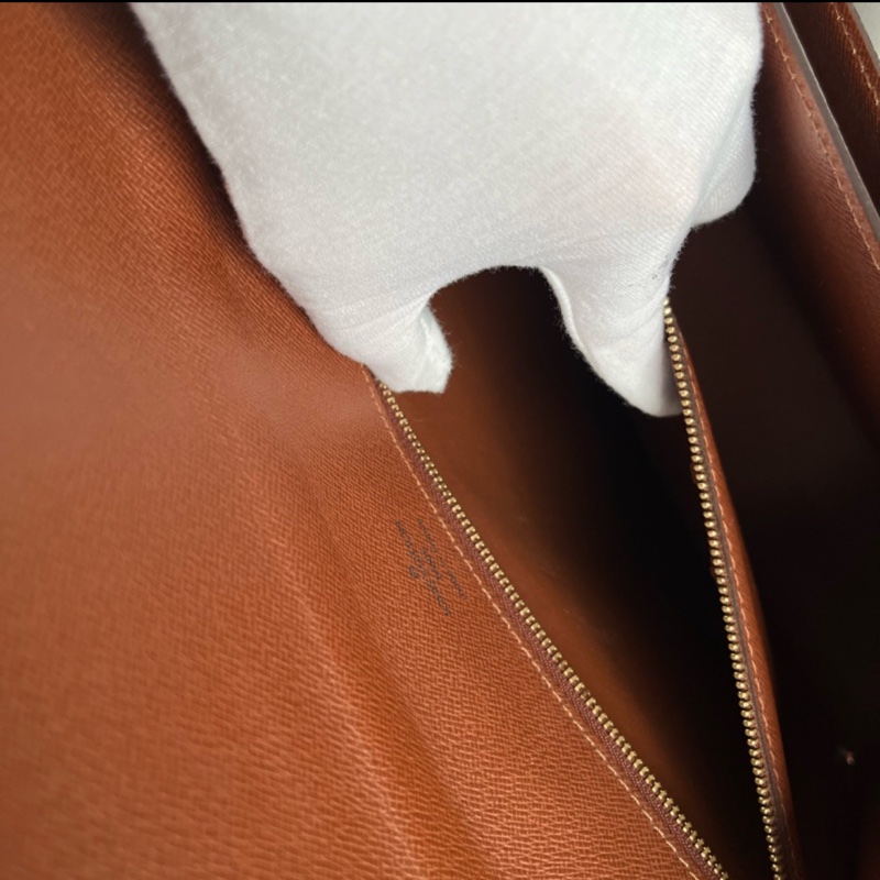 「🍖中秋檔期下殺🍖」（實品超美）LV M51185 海盜包 郵差包 肩背包 手提包 原廠背帶、原廠鑰匙🔑一隻-25