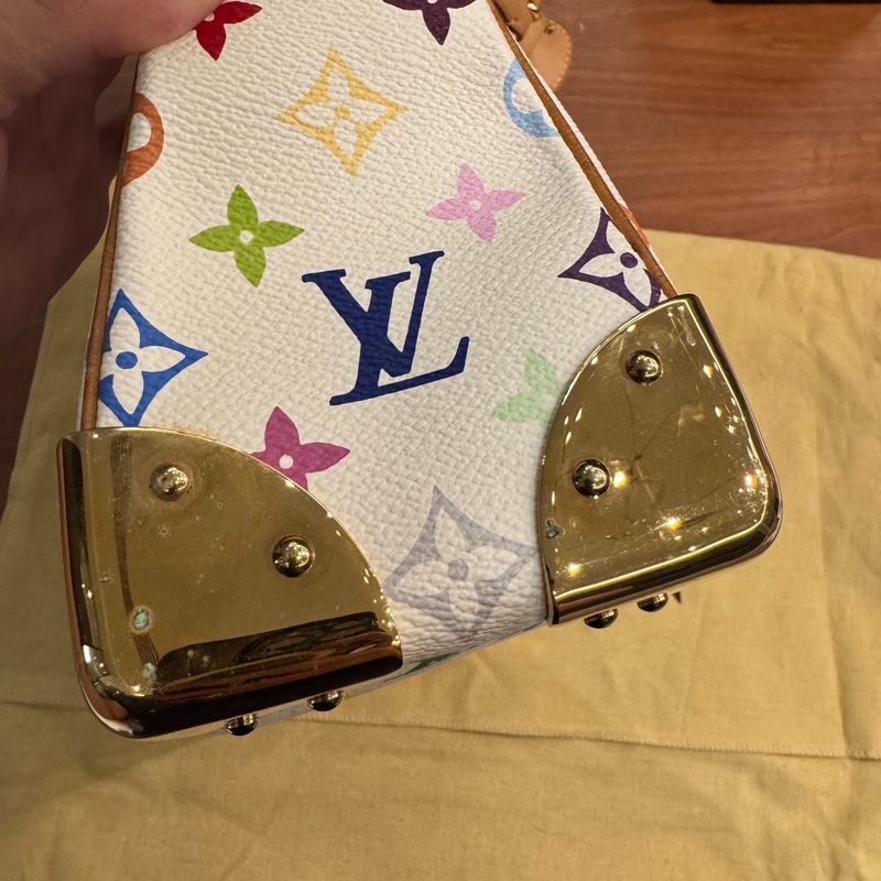 LV白彩肩背包-14