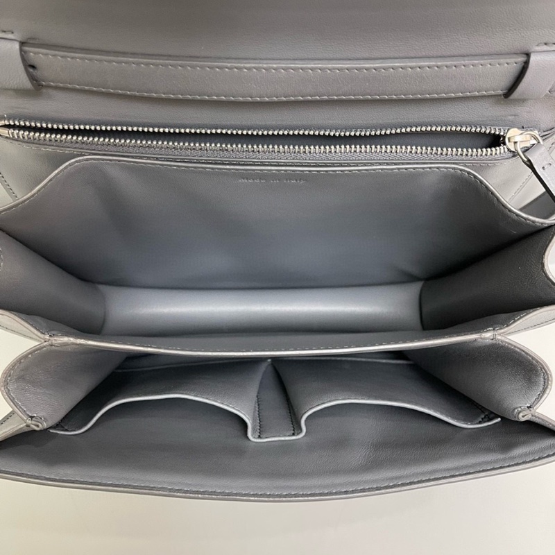Celine Classic Box中號灰色豆腐包-7