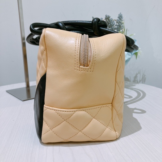 CHANEL 香奈兒復古保齡球手拿包包CAMBON BOWLING BAG-2